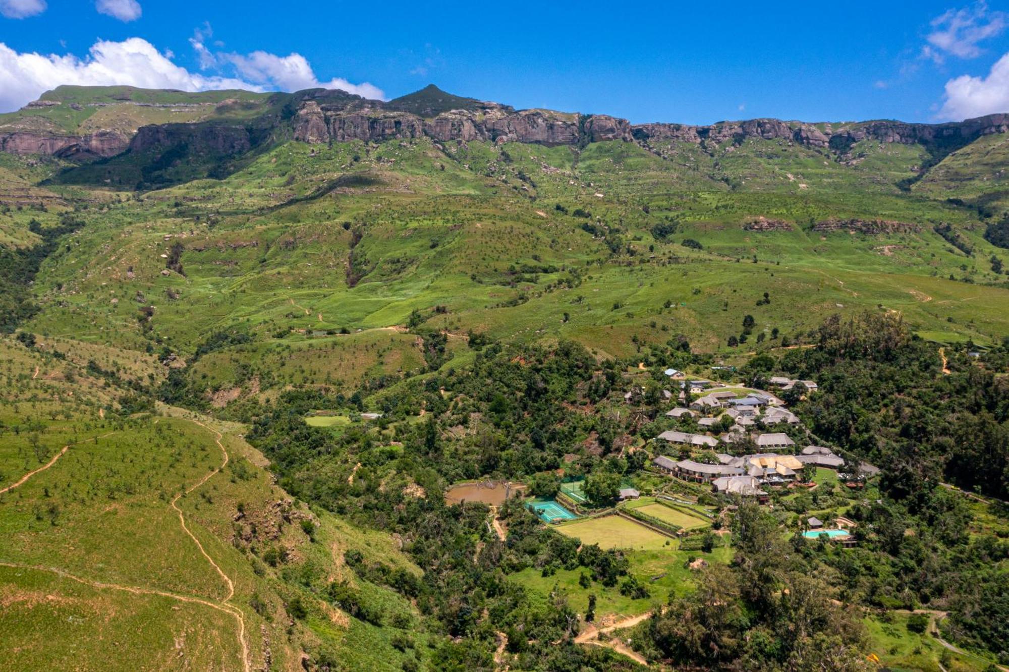 Cavern Resort & Spa Bergville Εξωτερικό φωτογραφία
